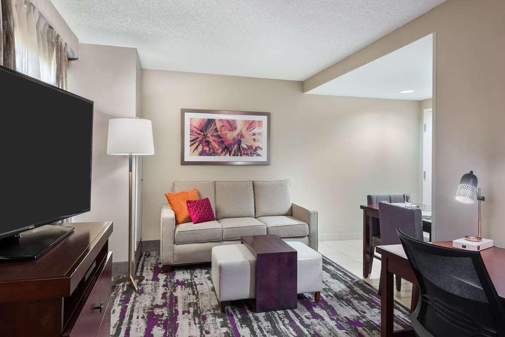 Homewood Suites Odessa Oda fotoğraf